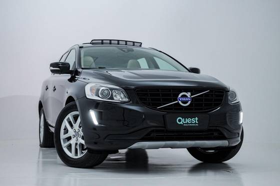 VOLVO XC60 2.0 T5 MOMENTUM GASOLINA 4P AUTOMÁTICO VOLVO XC60 2.0 T5 MOMENTUM GASOLINA 4P AUTOMÁTICO